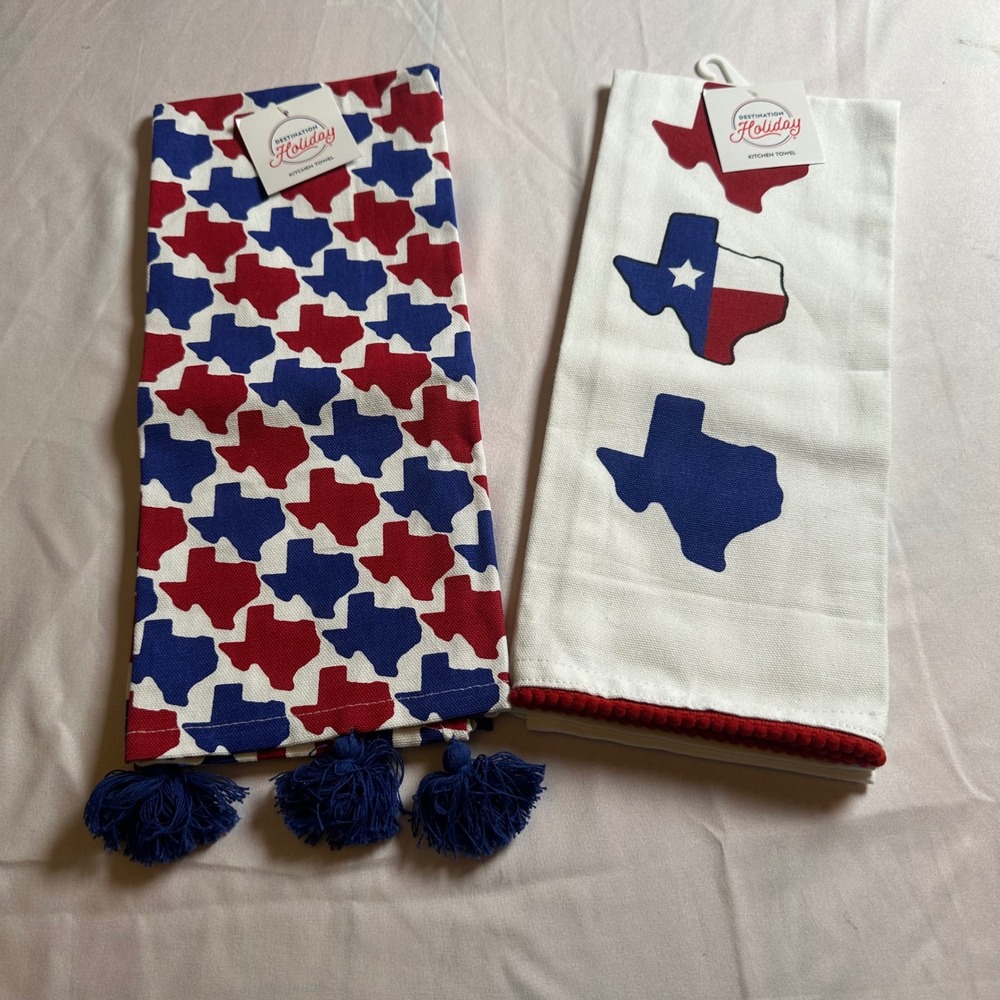 New Destination Holiday Texas Kitchen Towels Set 2 Red White Blue Tassels 16x26